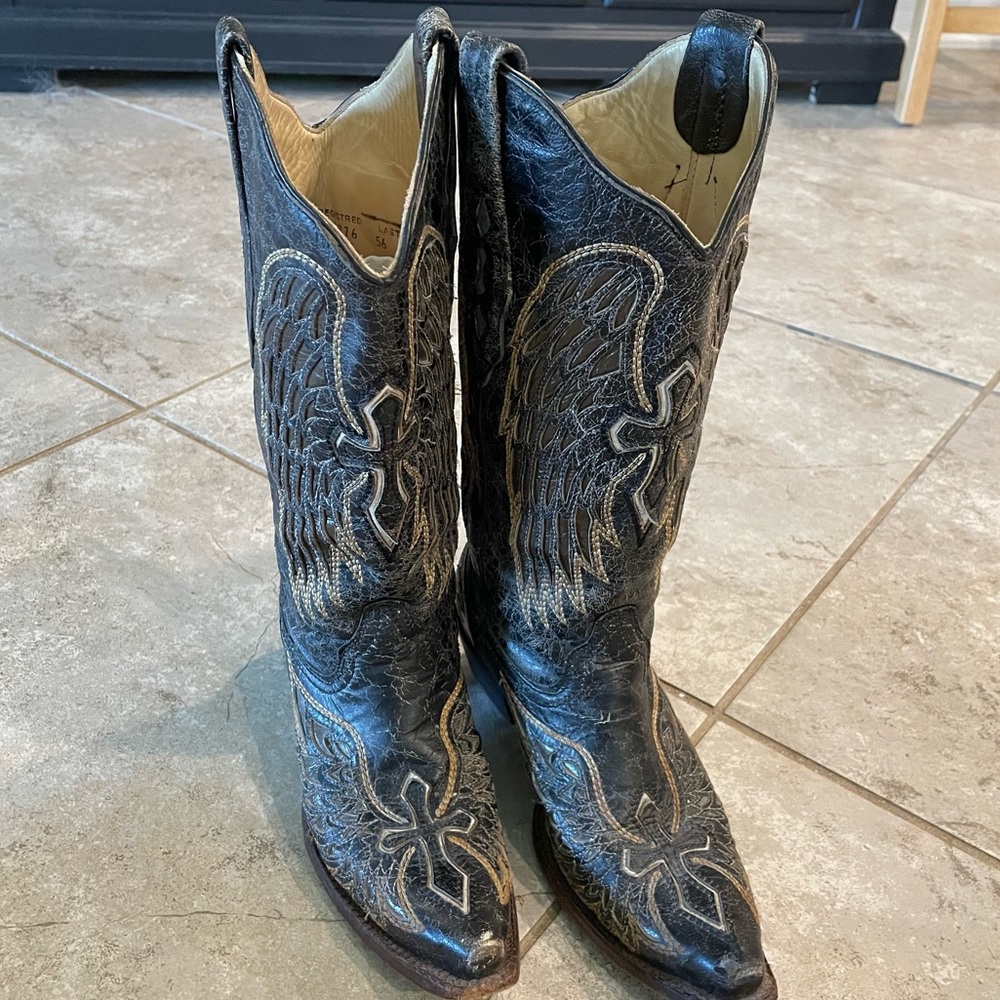 Corral Western Boots | Black & Gold | 7.5
